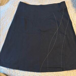 Mountain Hardwear black Mini Skirt women’s small